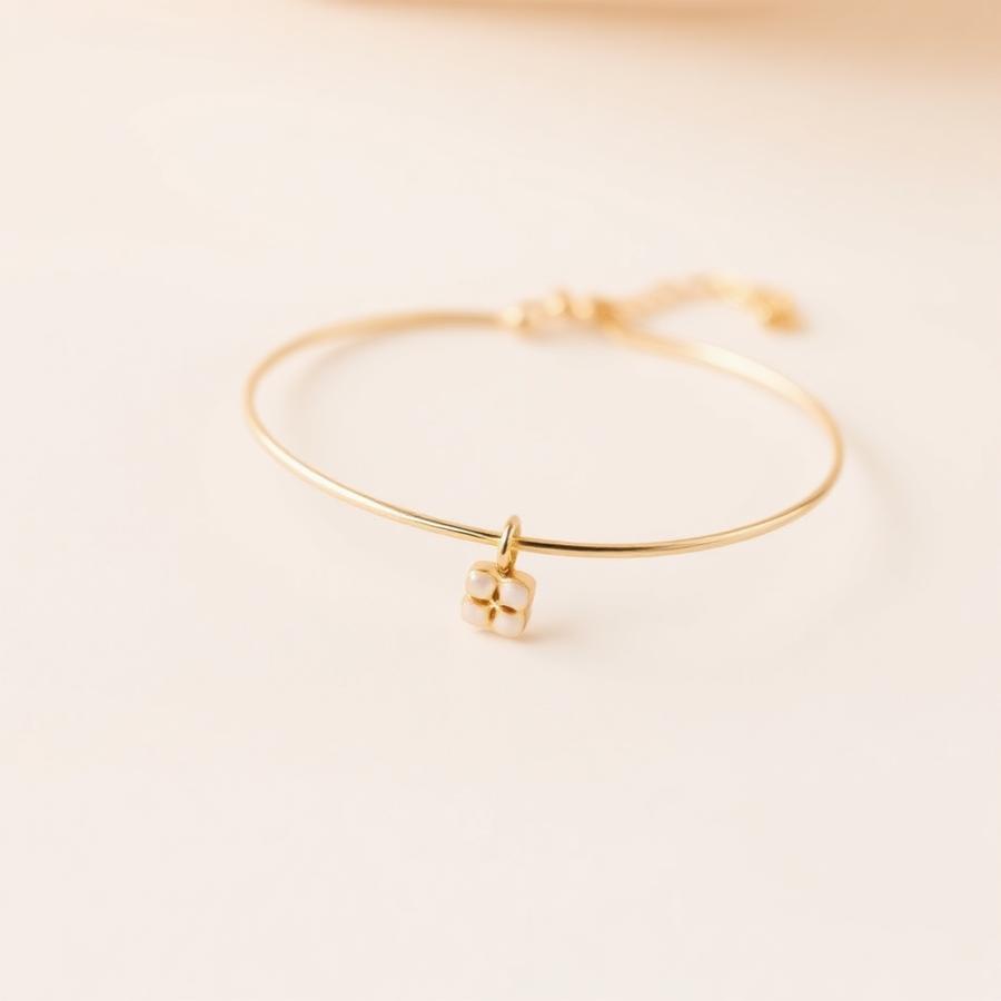 Petale Charm Bracelet
